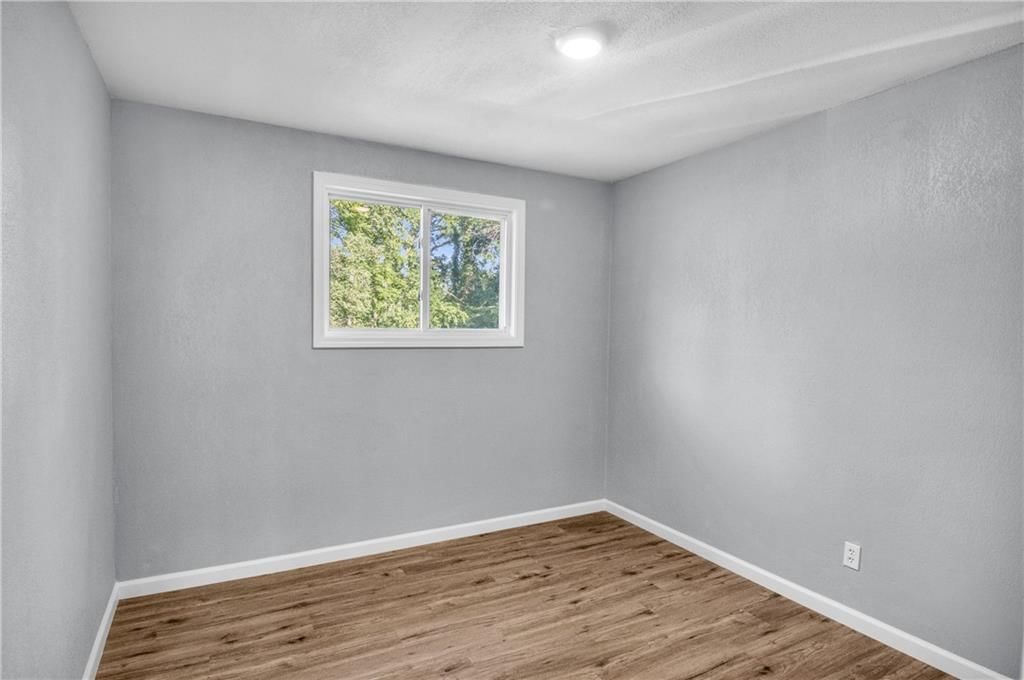 4518 Brencrest Street — photo 9