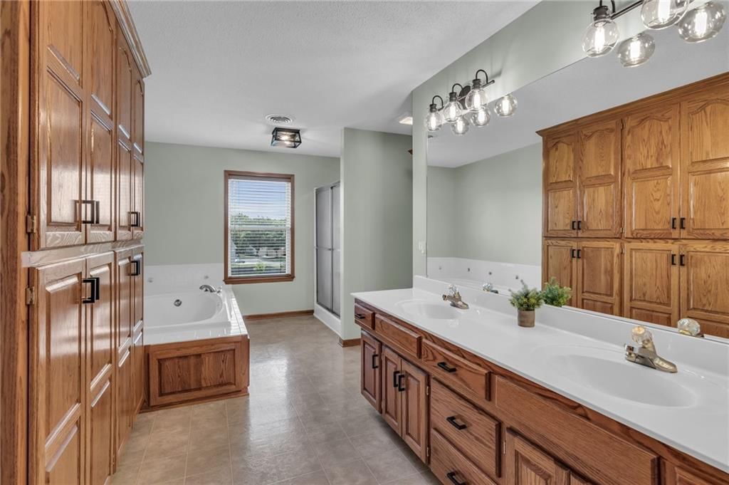 1700 Remington Street — photo 34