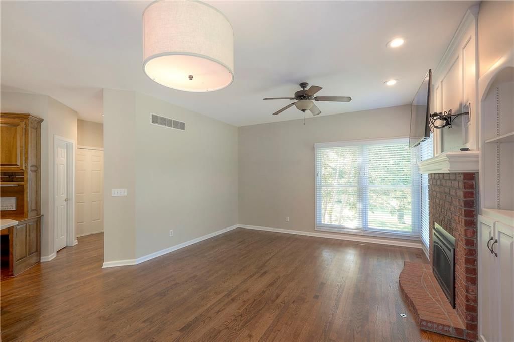 14802 Lake Pointe Court — photo 33