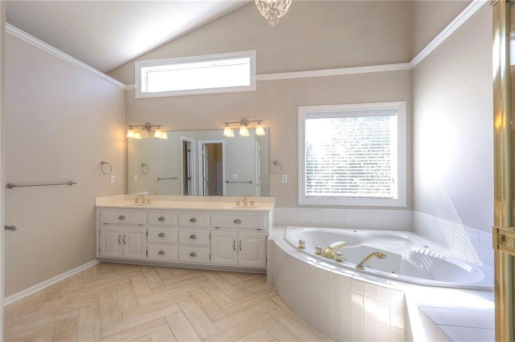 14802 Lake Pointe Court — photo 48