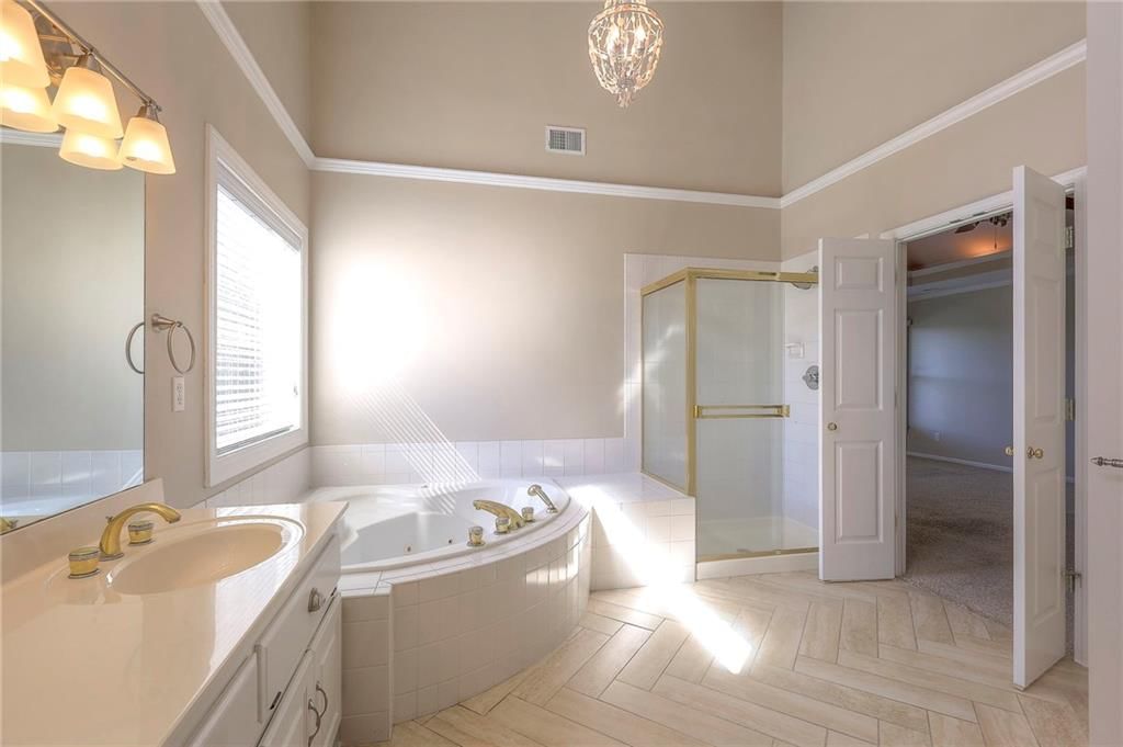 14802 Lake Pointe Court — photo 49