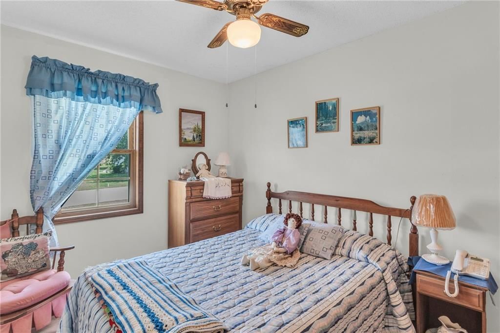 806 Lake Manor Drive — photo 15