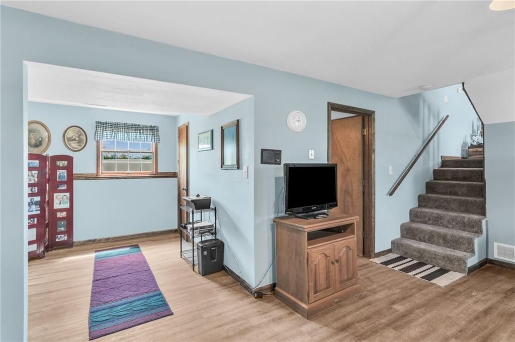806 Lake Manor Drive — photo 22