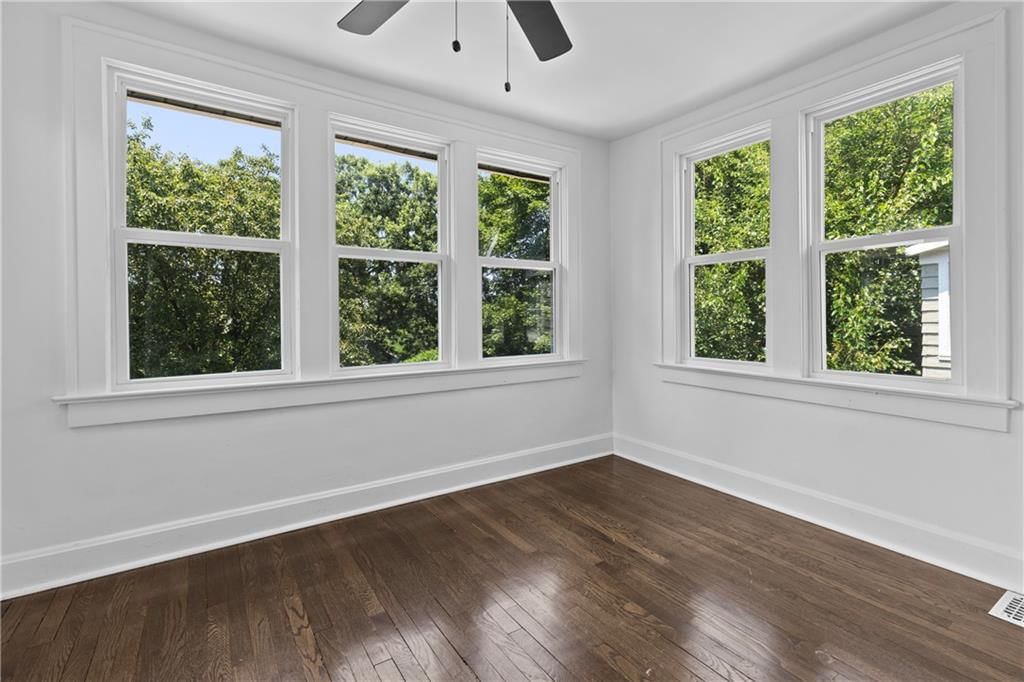 5526 Woodland Avenue — photo 14