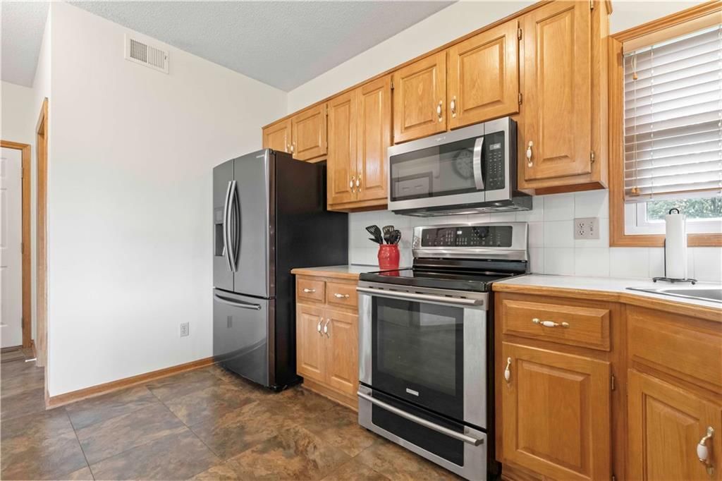 16362 S Church Street — photo 10