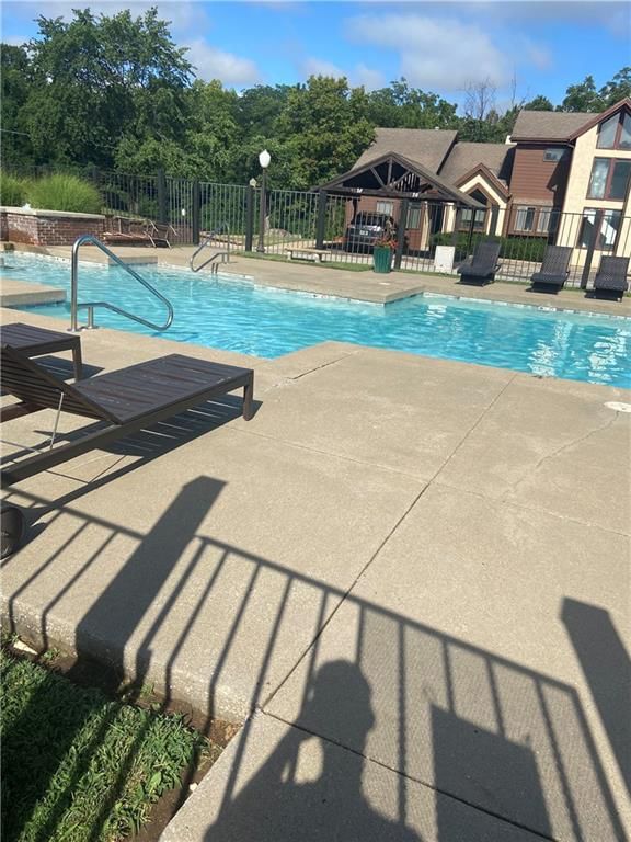 4829 Horton Street — photo 38