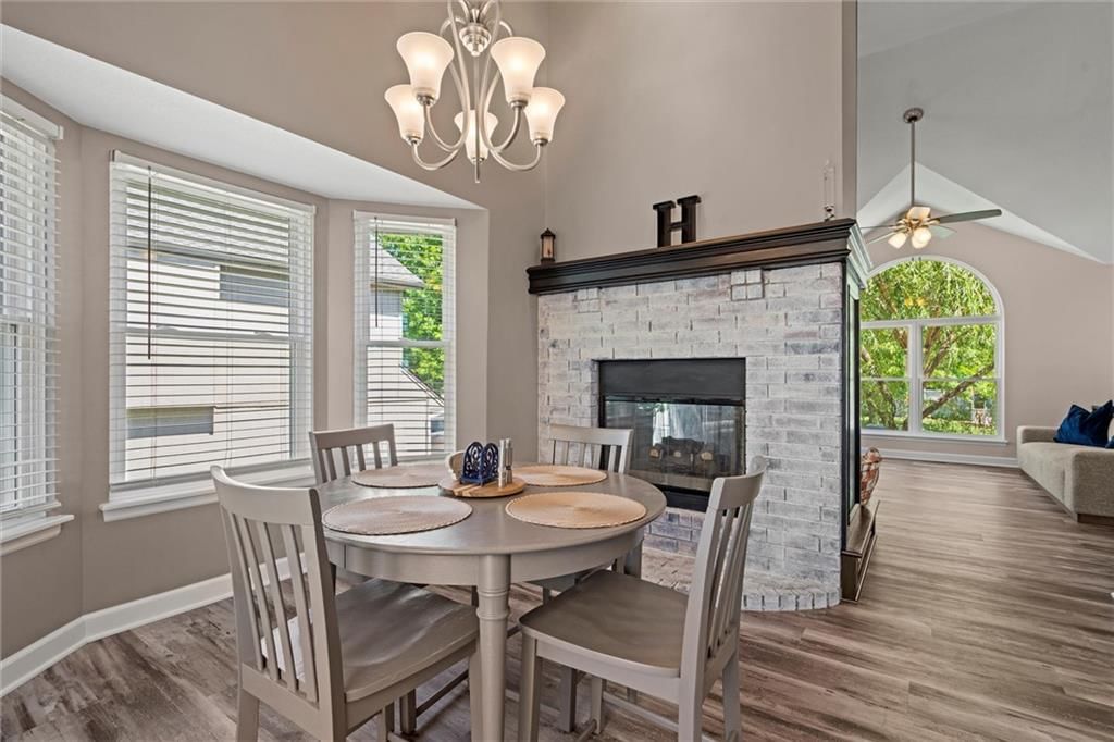 121 E Calico Drive — photo 13