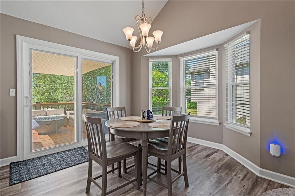 121 E Calico Drive — photo 14
