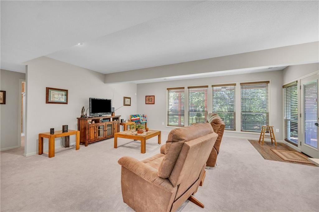 3003 NE 90th Terrace — photo 32