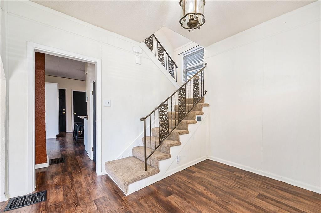 3004 Parkwood Boulevard — photo 8