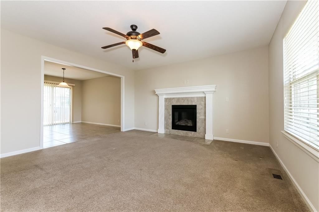 523 S Walnut Street — photo 7