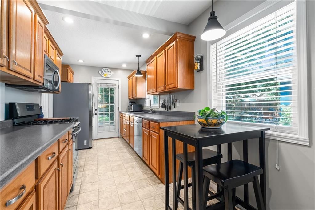 7412 WALNUT Street — photo 17