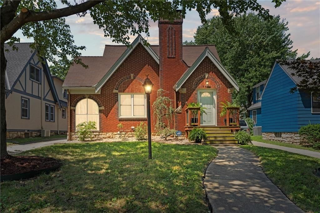 7412 WALNUT Street — photo 3