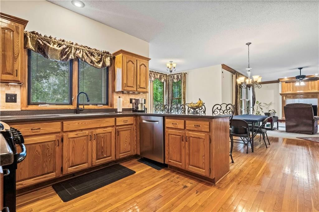 13860 S Seminole Drive — photo 18