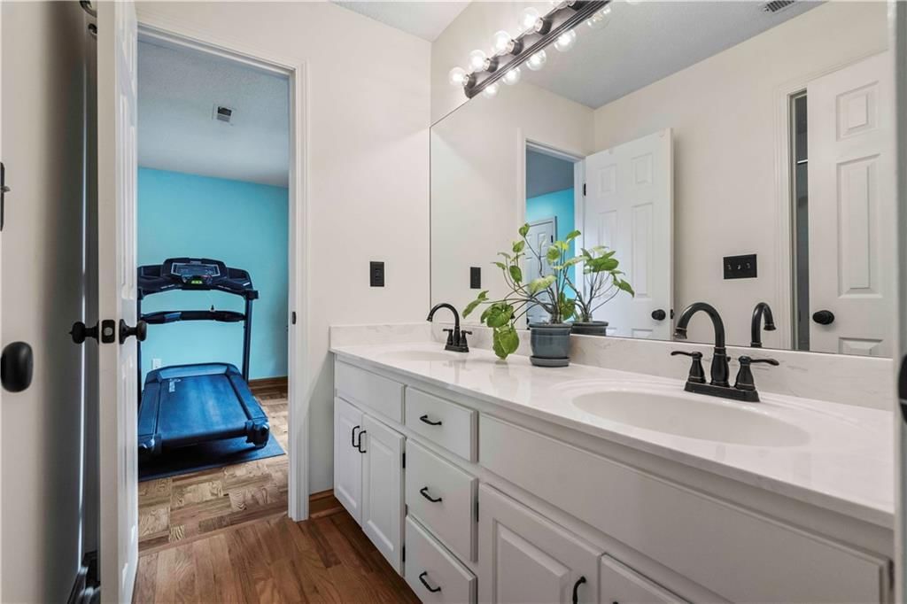 13860 S Seminole Drive — photo 34