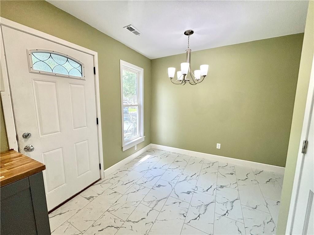 402 E McPherson Street — photo 14