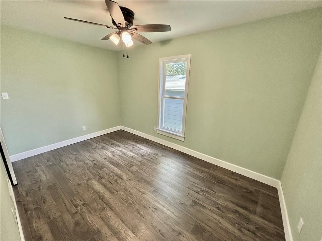 402 E McPherson Street — photo 26
