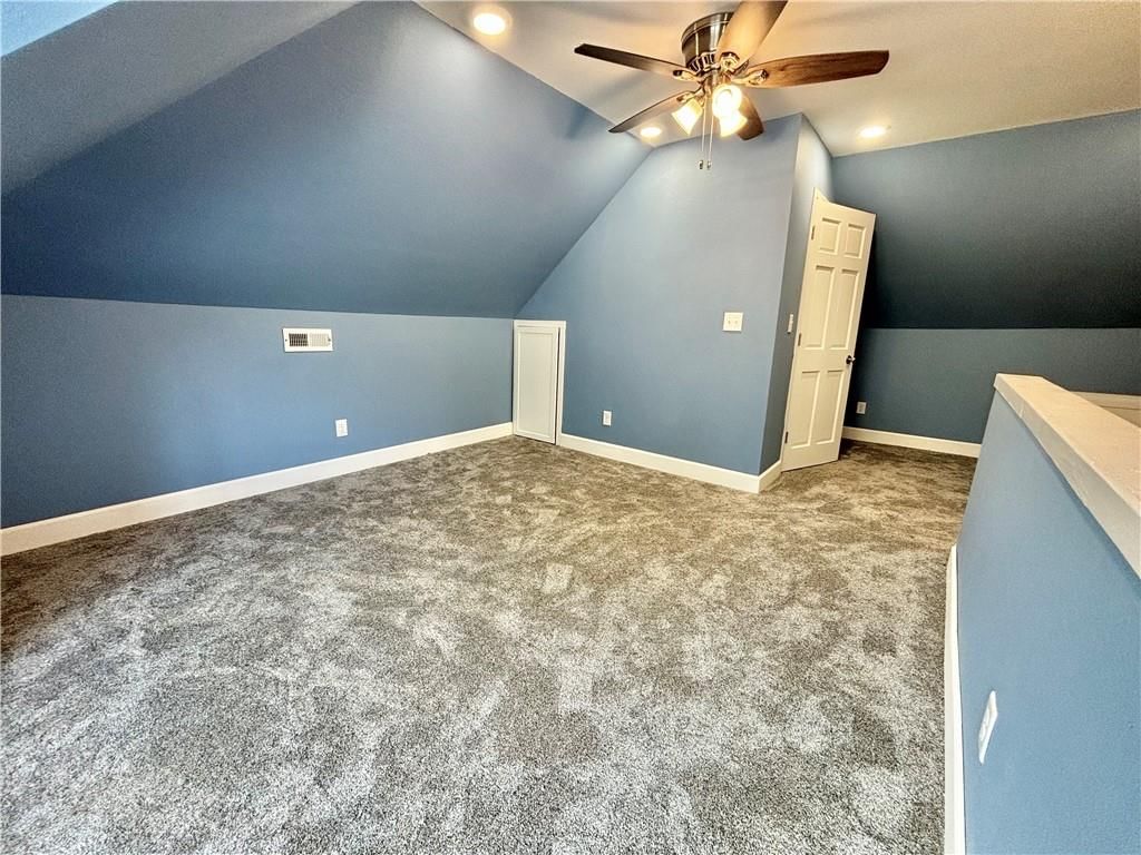 402 E McPherson Street — photo 28