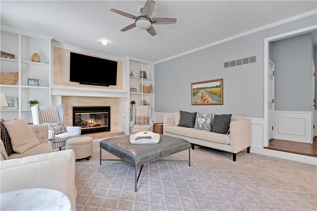 401 NW Cottonwood Drive — photo 17