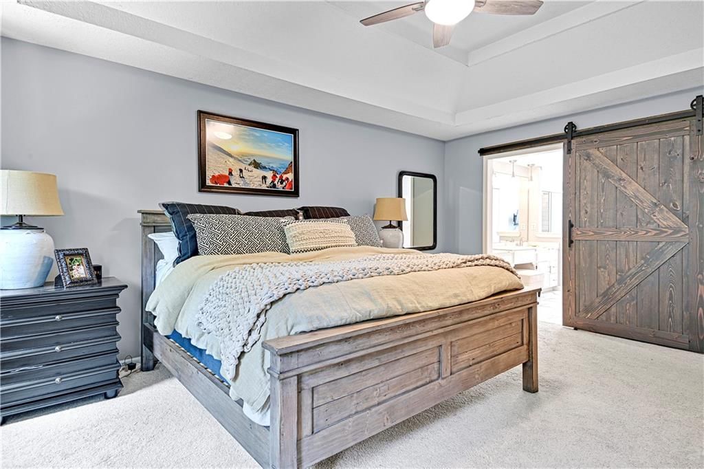 401 NW Cottonwood Drive — photo 22