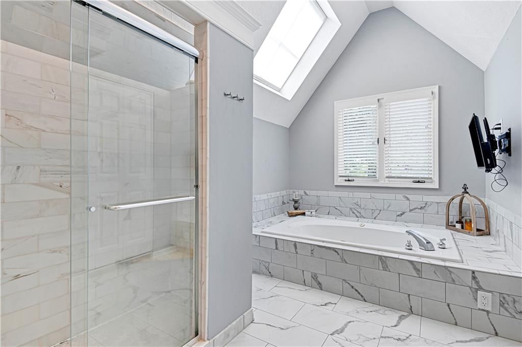 401 NW Cottonwood Drive — photo 23