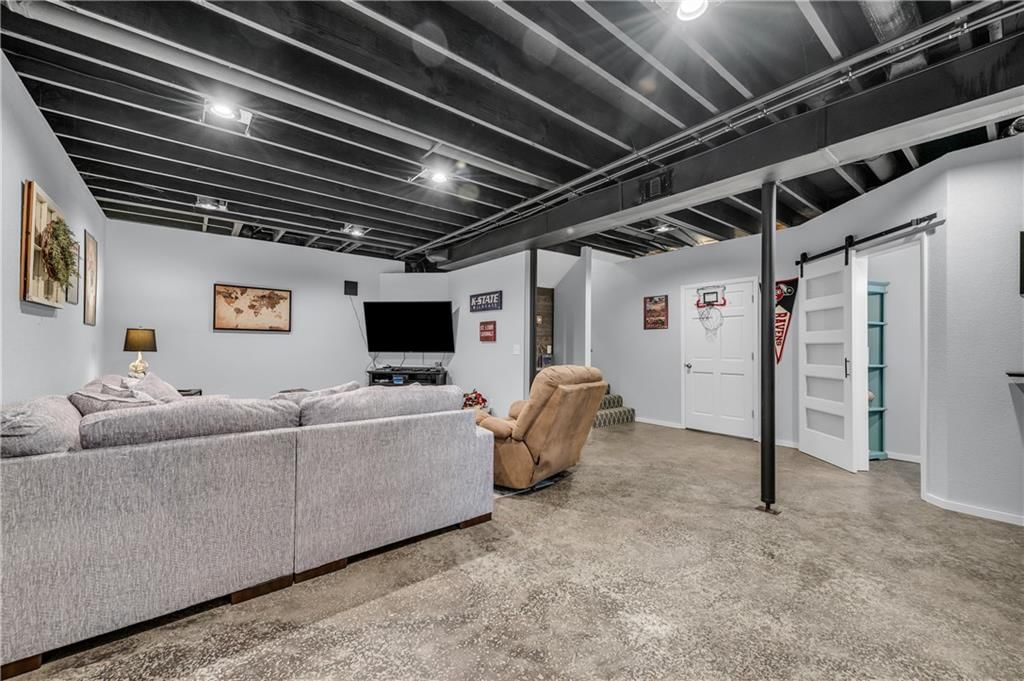 23406 W 52nd Terrace — photo 34