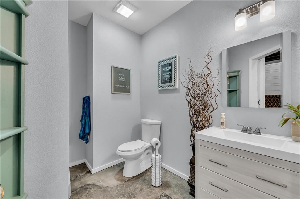 23406 W 52nd Terrace — photo 39