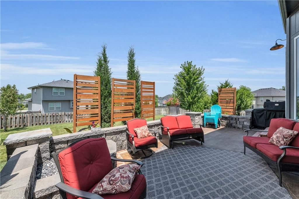 23406 W 52nd Terrace — photo 44