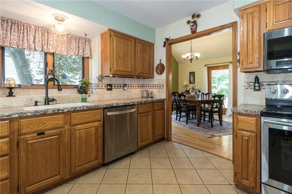 2901 Harrison Avenue — photo 33