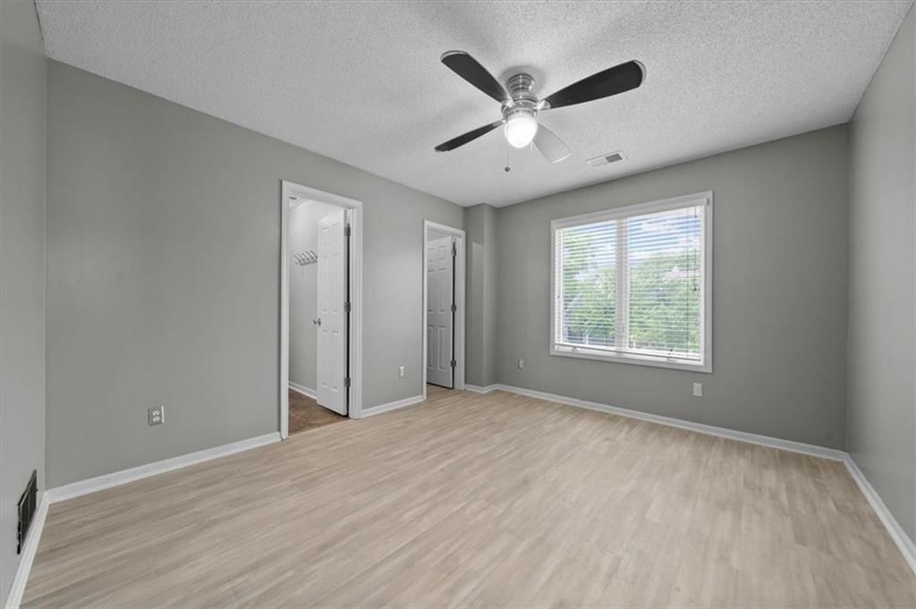 14339 Bond Street — photo 26