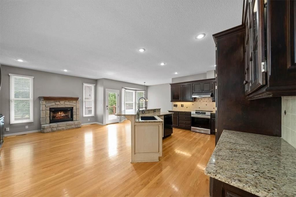 14339 Bond Street — photo 10