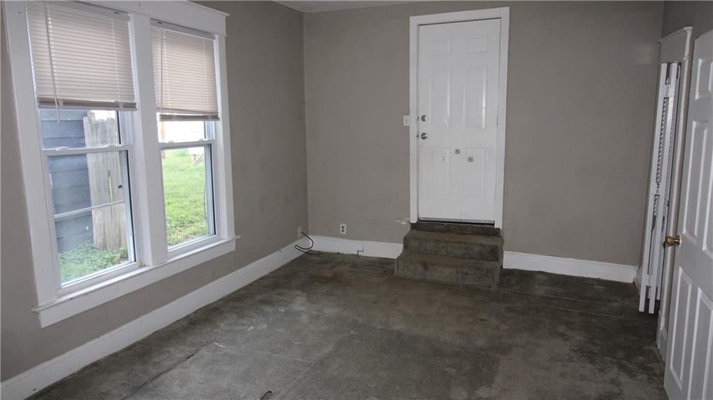 1046 SANDUSKY Avenue — photo 11