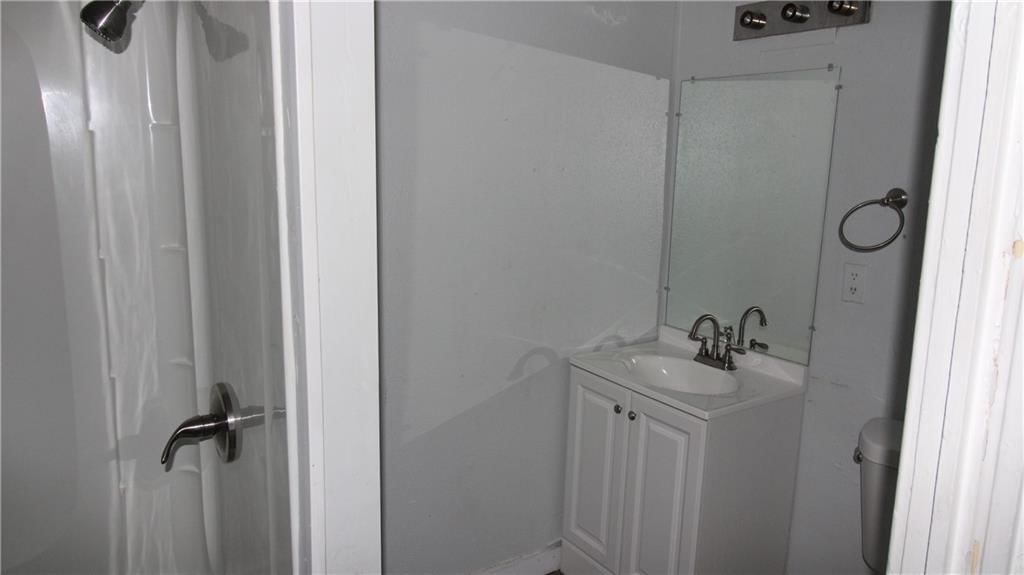 1046 SANDUSKY Avenue — photo 12