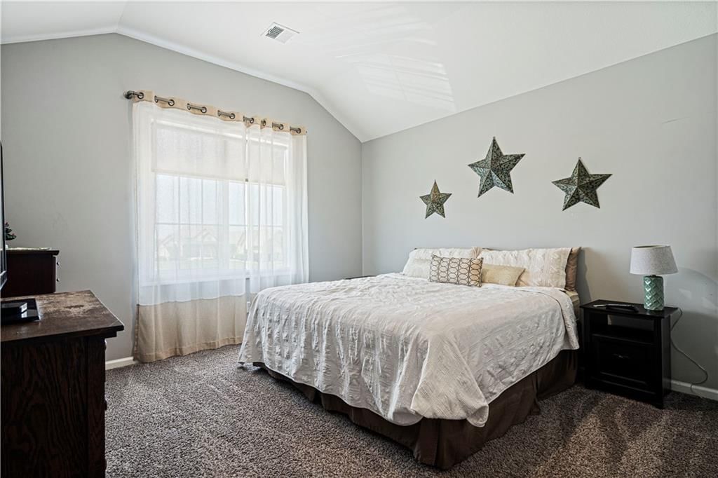 11151 Locust Lane — photo 36
