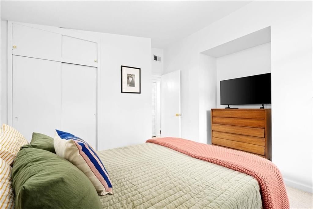 6213 W 75th Street — photo 30