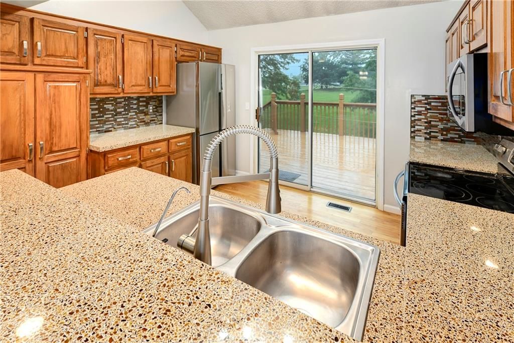 5416 Noble Street — photo 15