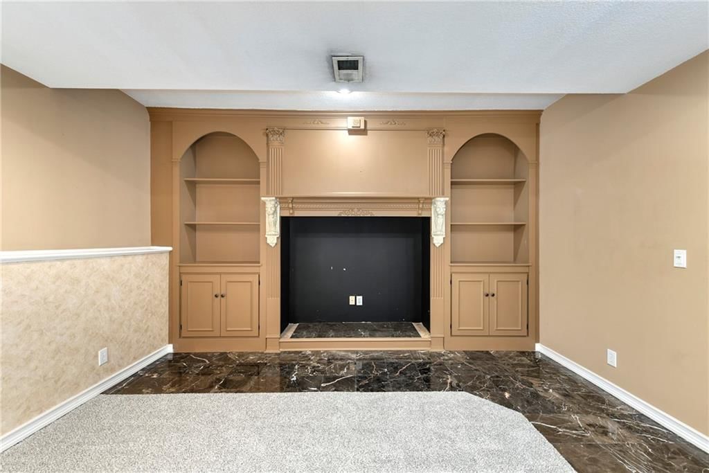 5416 Noble Street — photo 34