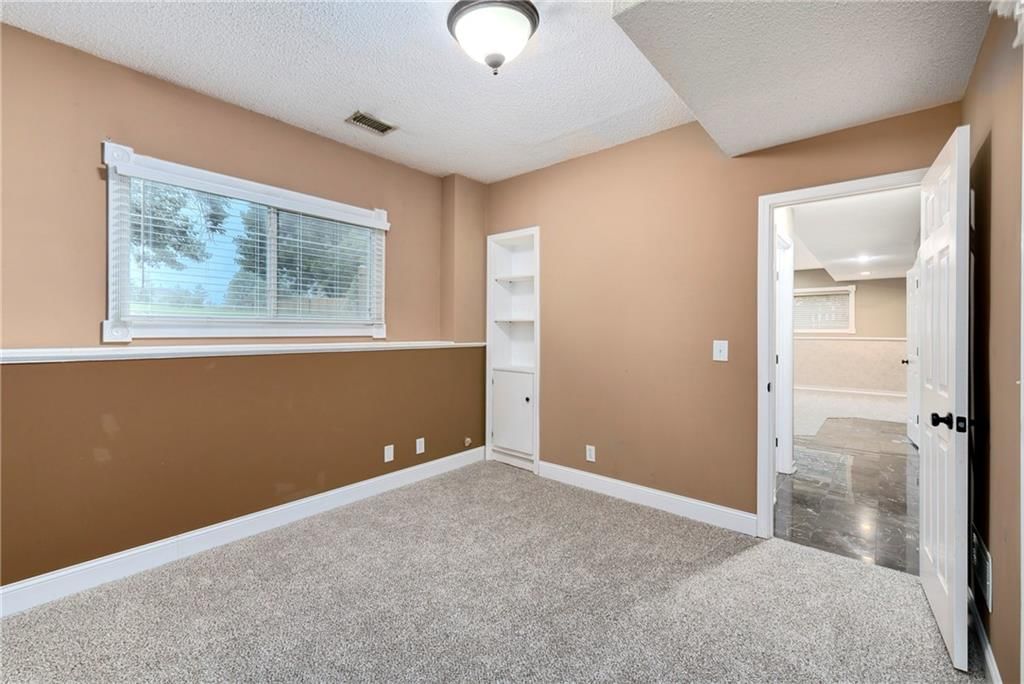 5416 Noble Street — photo 39