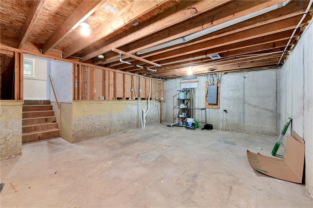 5416 Noble Street — photo 41