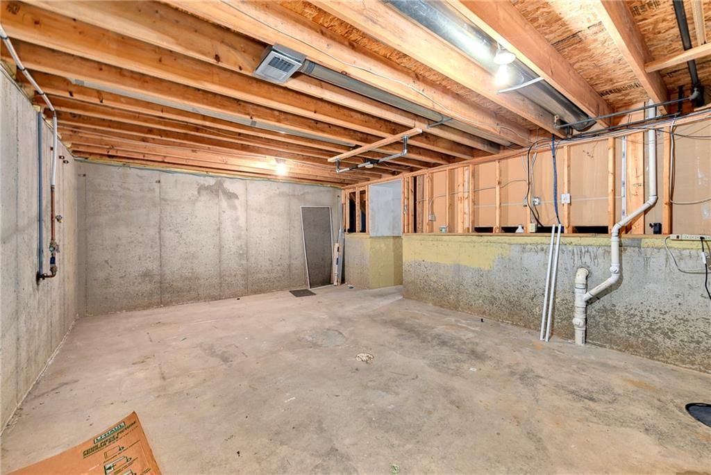 5416 Noble Street — photo 42