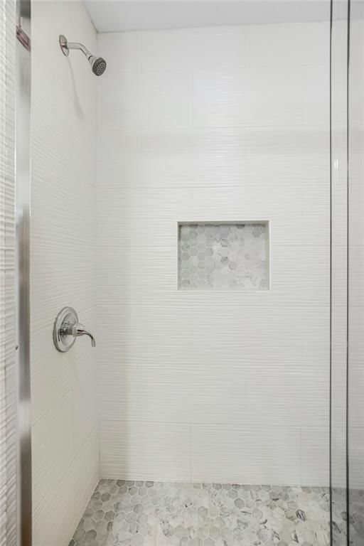 2725 N 21st Street — photo 14