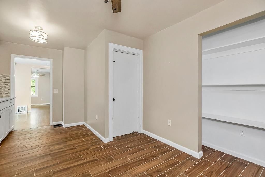 2725 N 21st Street — photo 10