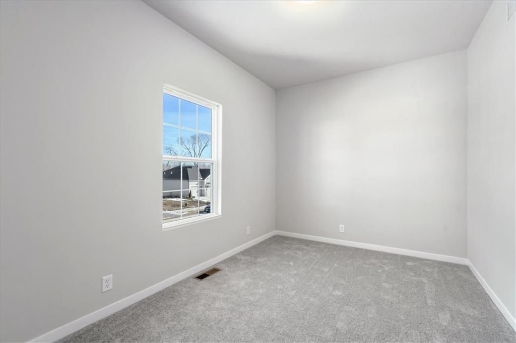 4105 SE Adams Drive — photo 19