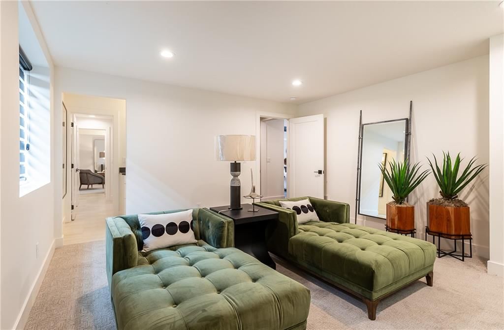 4510 W 136th Street — photo 35
