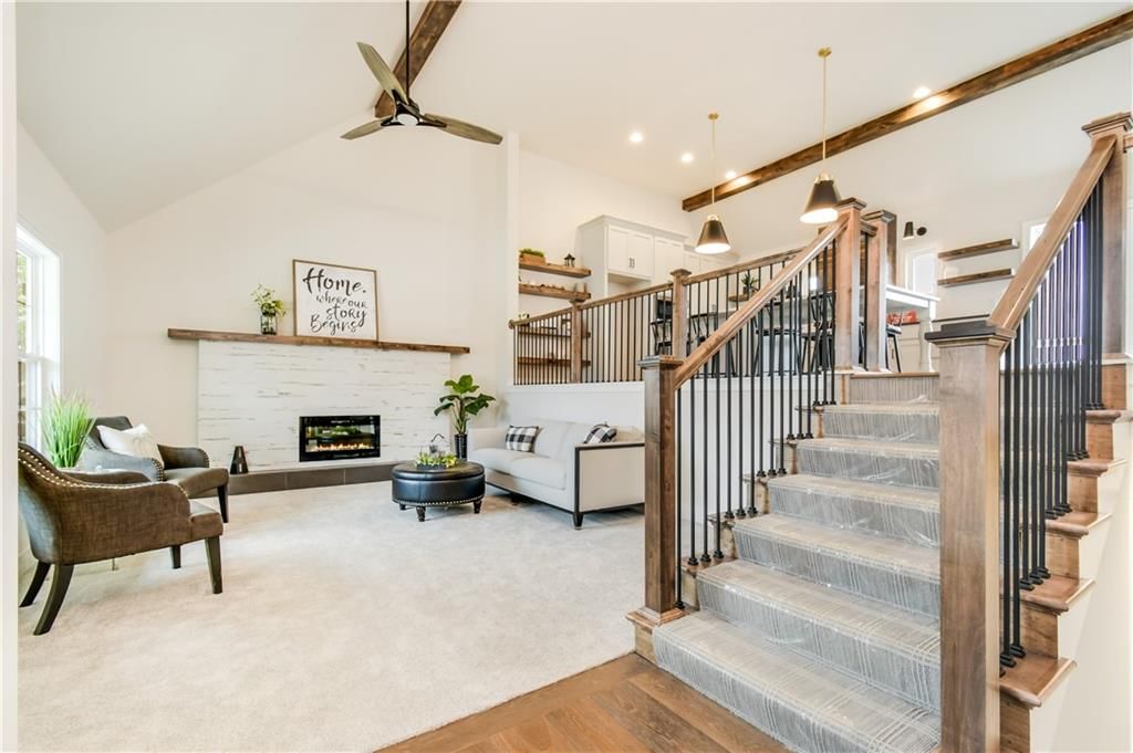 3923 SE Valley Forge Drive — photo 7