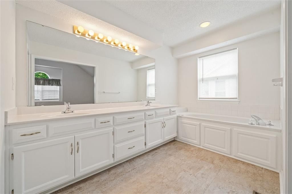 2104 SW 1st Street — photo 21