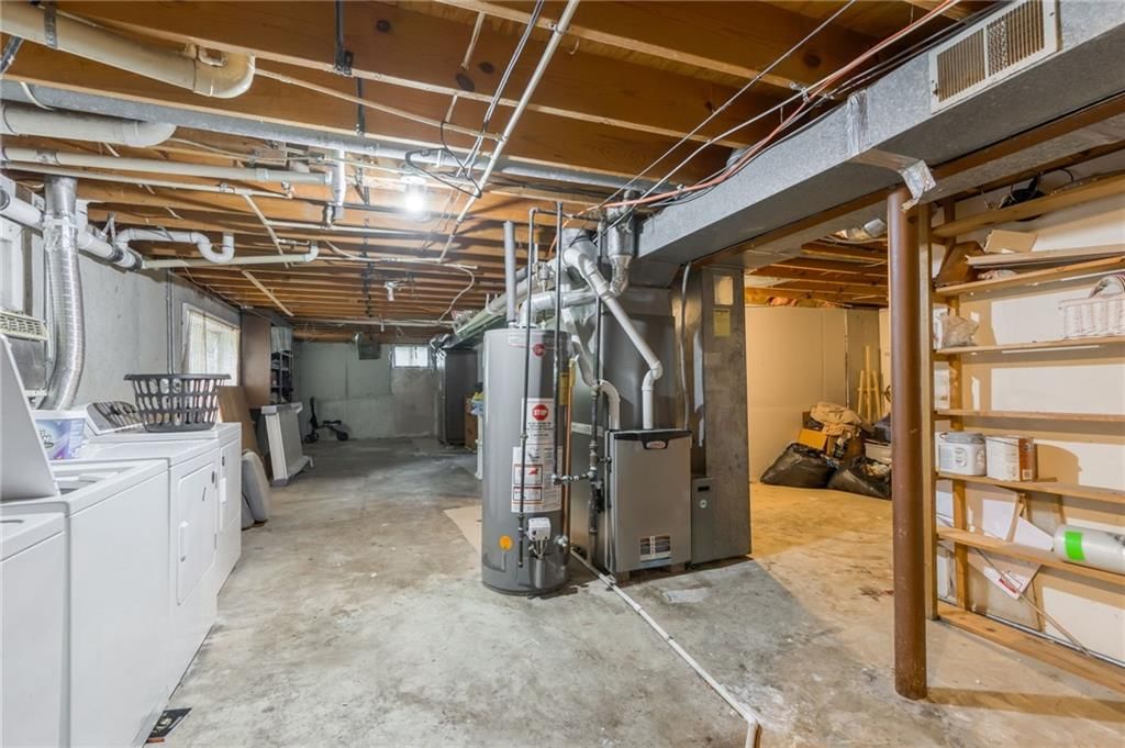 4 Maple Circle — photo 17