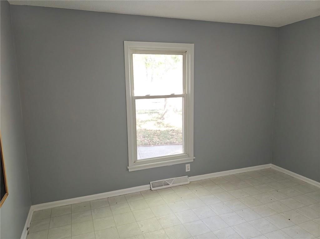 1711 NE 68th Terrace — photo 7