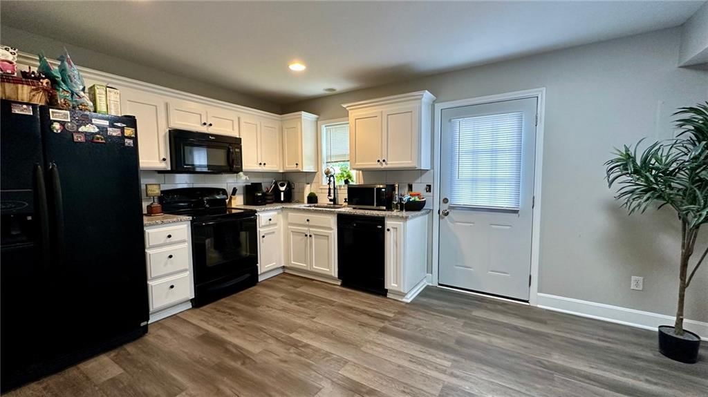 119 Locust Street — photo 3