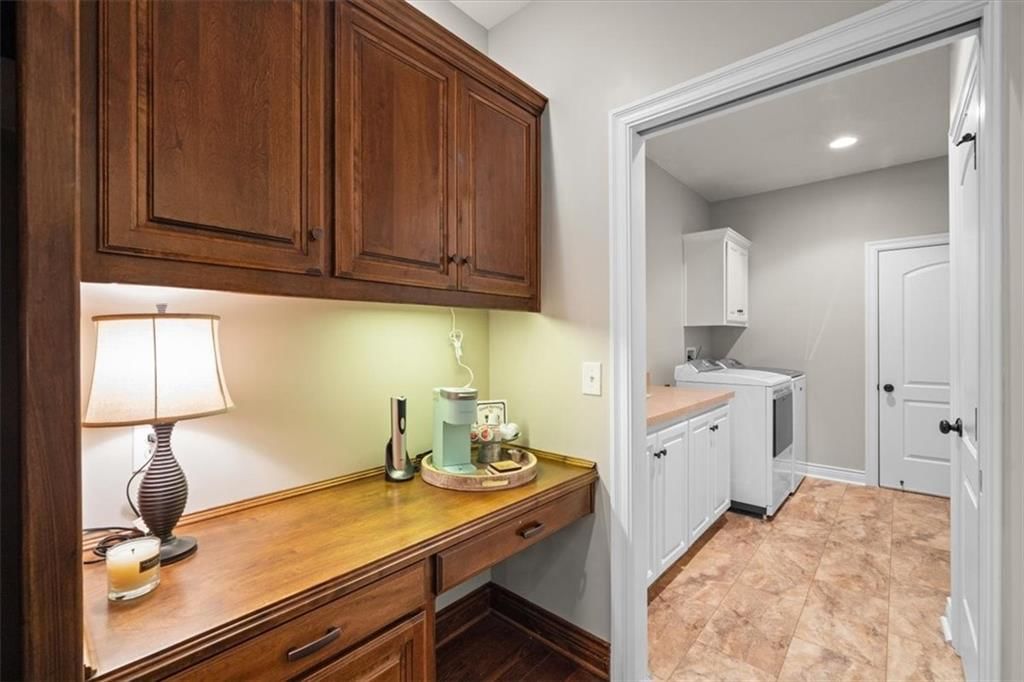 13124 Goodman Street — photo 32